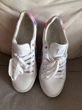 G by Guess White Low-Top Sneakers with Pink and Blue Accents